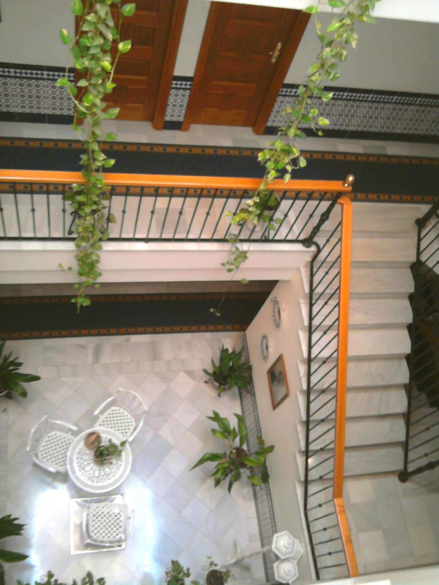 Hotel Mairena Mairena De Alcor Exterior photo