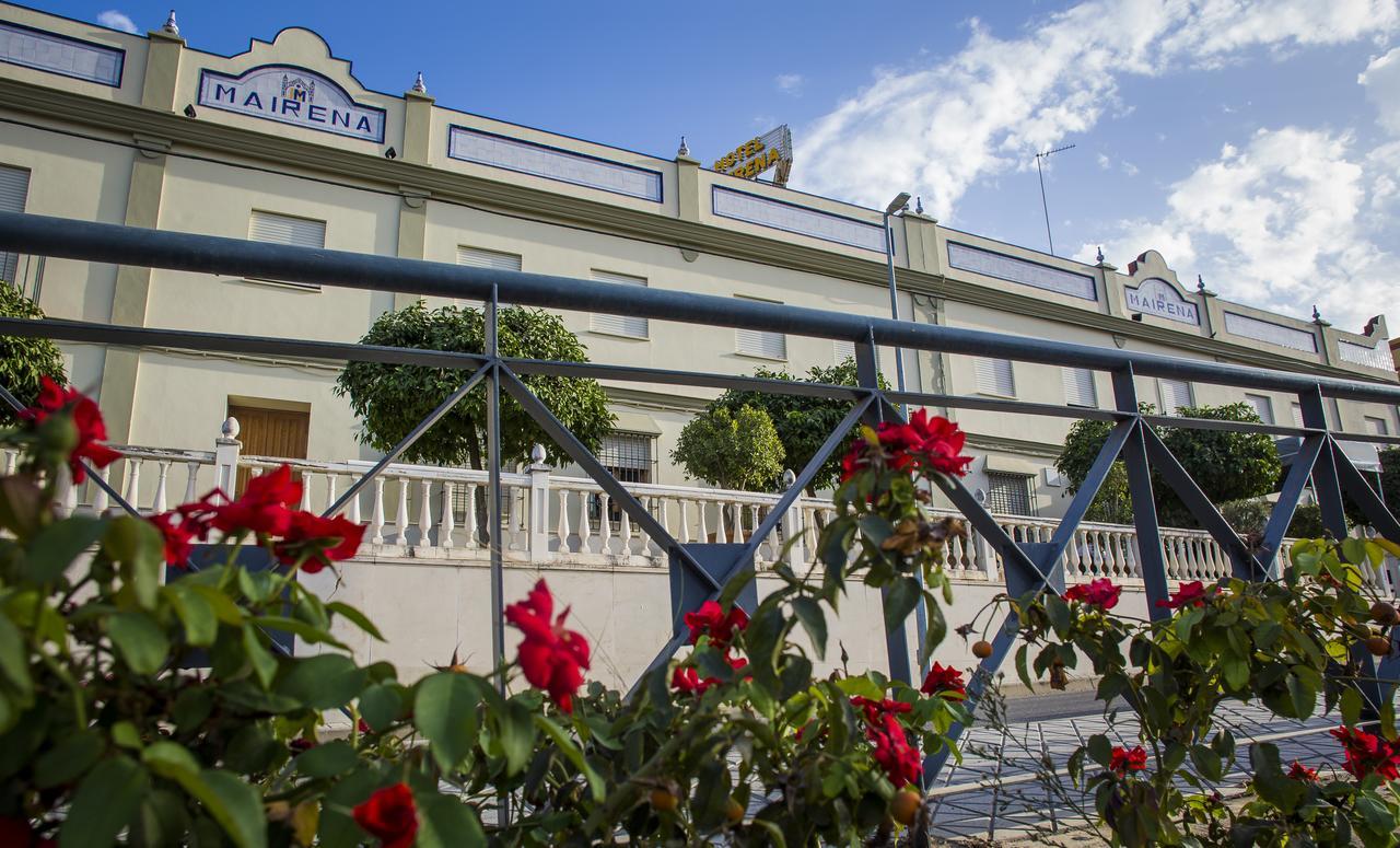 Hotel Mairena Mairena De Alcor Exterior photo